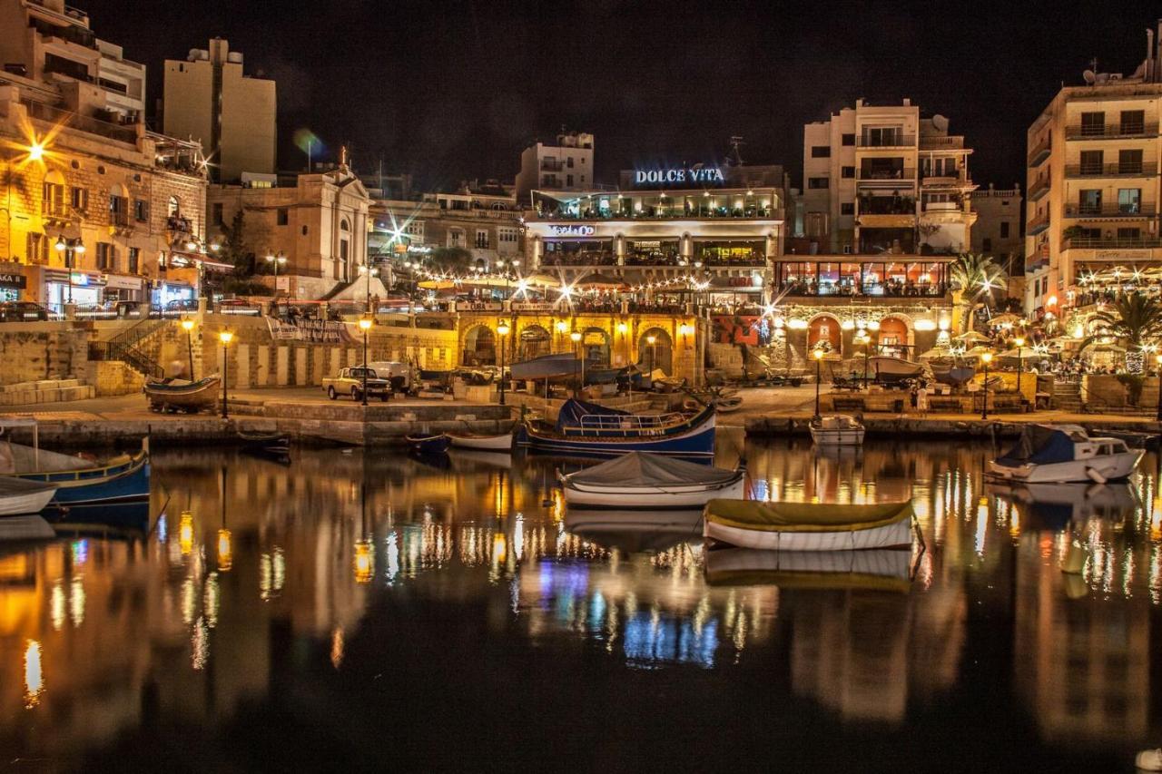 Modern Family Holiday Retreat In Gzira Sliema Bagian luar foto