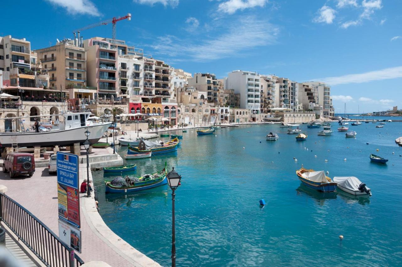 Modern Family Holiday Retreat In Gzira Sliema Bagian luar foto