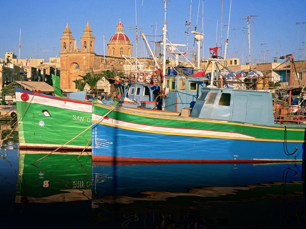 Modern Family Holiday Retreat In Gzira Sliema Bagian luar foto