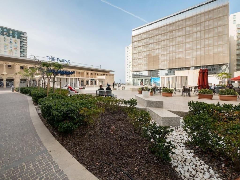 Modern Family Holiday Retreat In Gzira Sliema Bagian luar foto